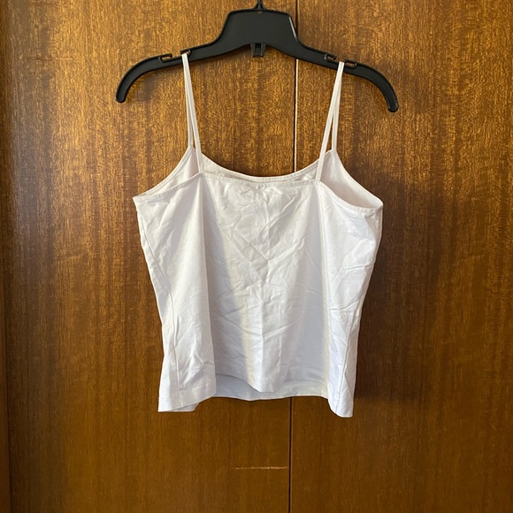 Ricki's Basic White Tank Size M - Picture 2 of 3